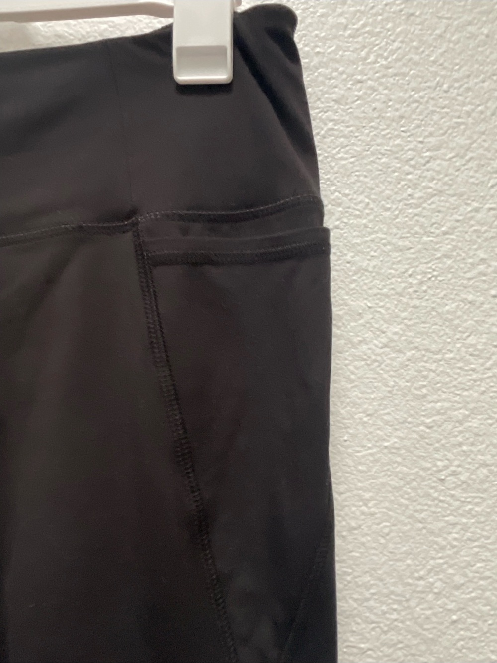 LIVI Lane Bryant Soft High-Waist Women’s Active Bike Shorts Leggings Pockets - Picture 2 of 3